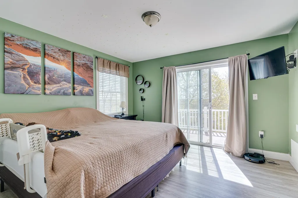 31 Samuel Hanson Avenue Dover NH 03820