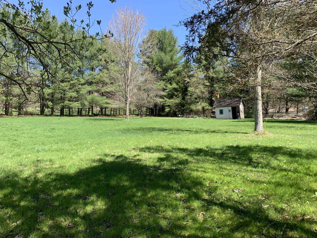 2735 East Main Street Richmond VT 05477