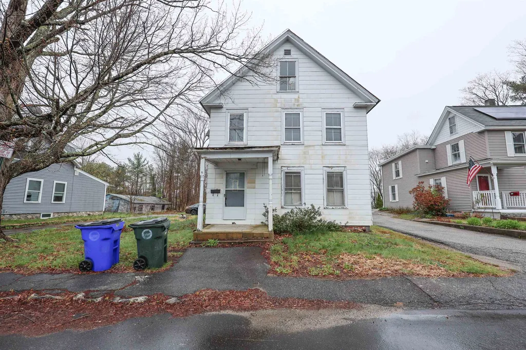 9 Prospect Street Goffstown NH 03045