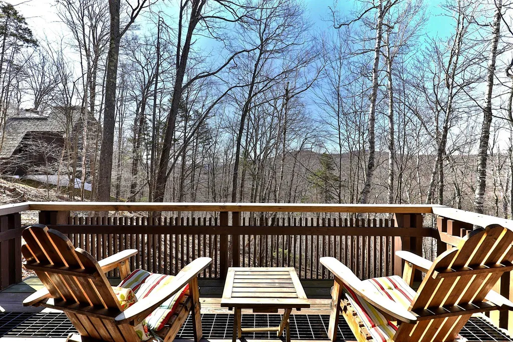 78 Coopers Trace Plymouth VT 05056