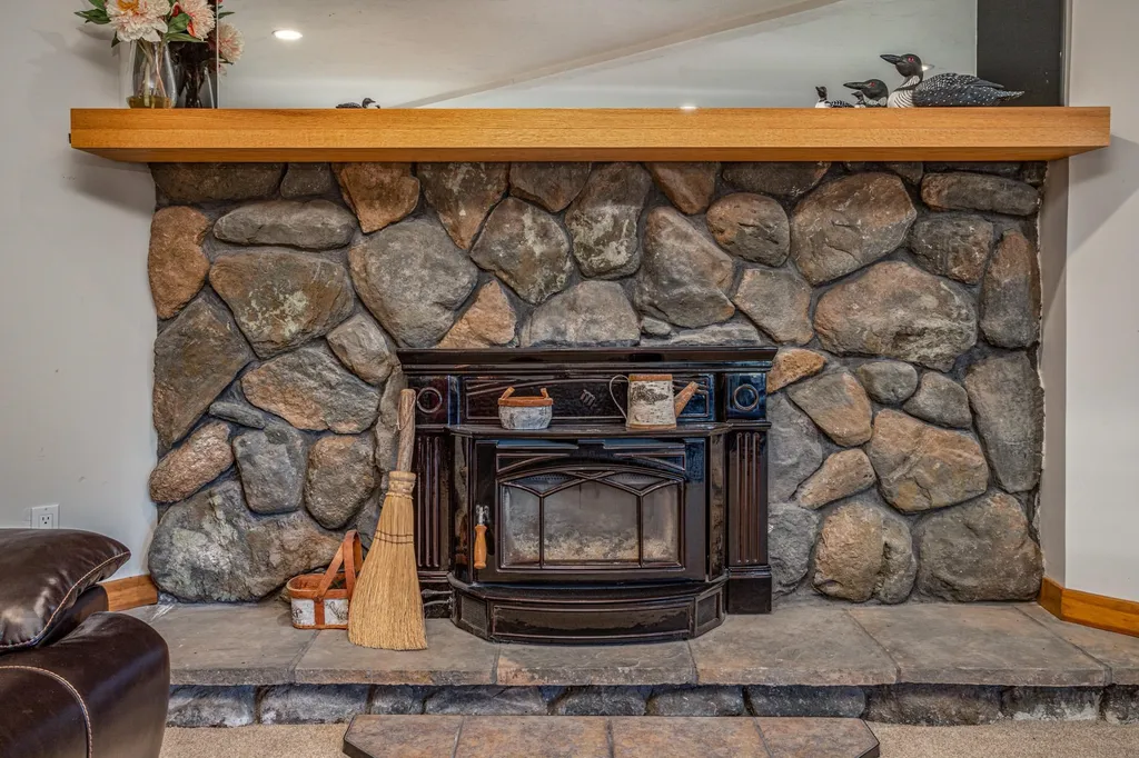 94 Lucerne Avenue Laconia NH 03246