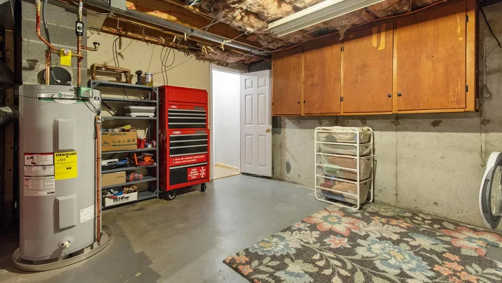 86 Green Road Raymond NH 03044