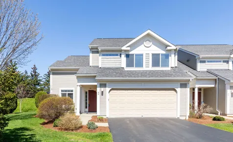 90 Hummingbird Lane South Burlington VT 05403