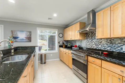 90 Hummingbird Lane South Burlington VT 05403
