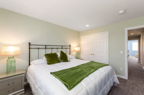 90 Hummingbird Lane South Burlington VT 05403