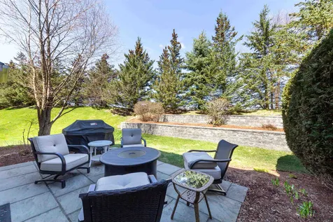 90 Hummingbird Lane South Burlington VT 05403