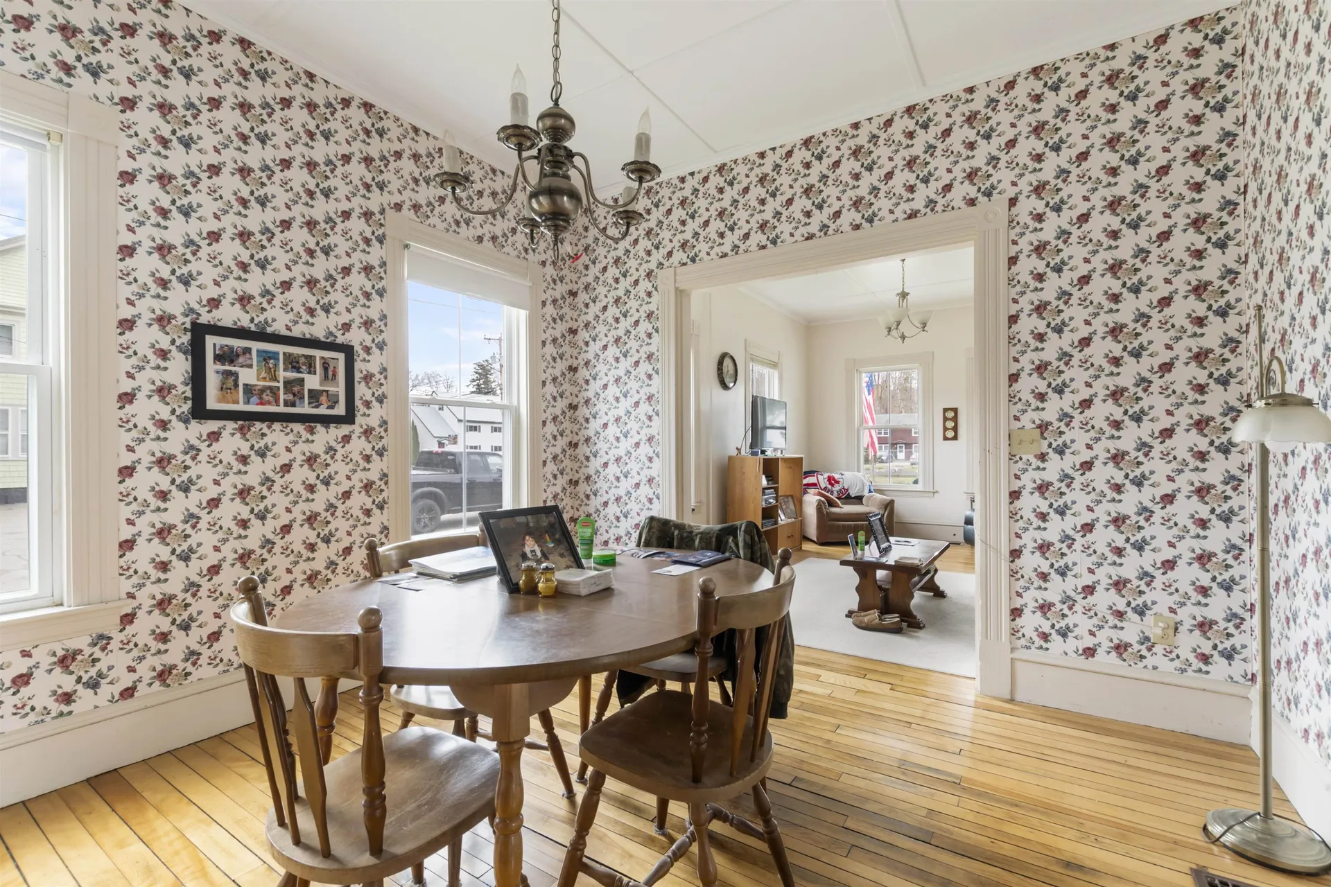 27 Elm Street Lancaster NH 03584