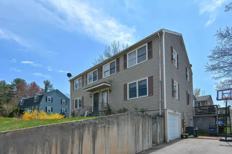 19r Brian Avenue Derry NH 03038