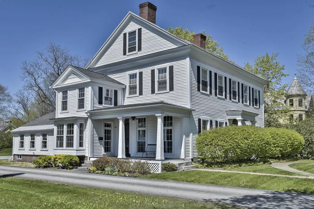 110 Court Street Keene NH 03431