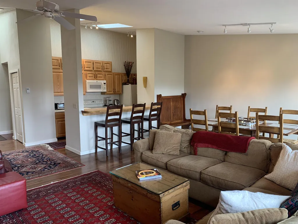 423 Alden Partridge Road Hartford VT 05059