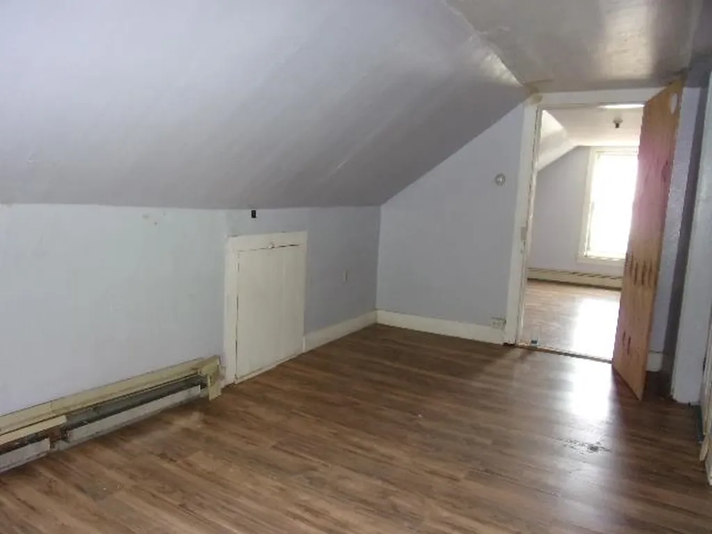 31 Clark Street Brattleboro VT 05301