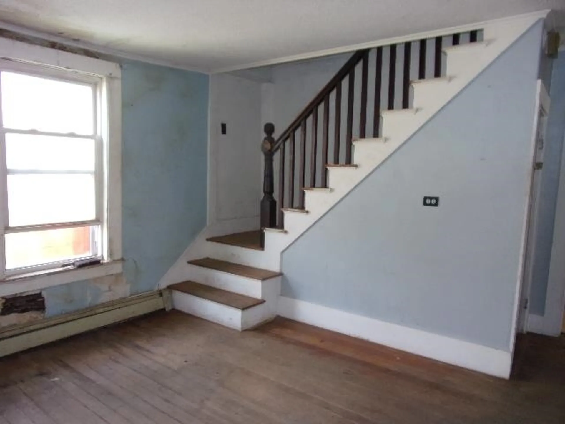 31 Clark Street Brattleboro VT 05301