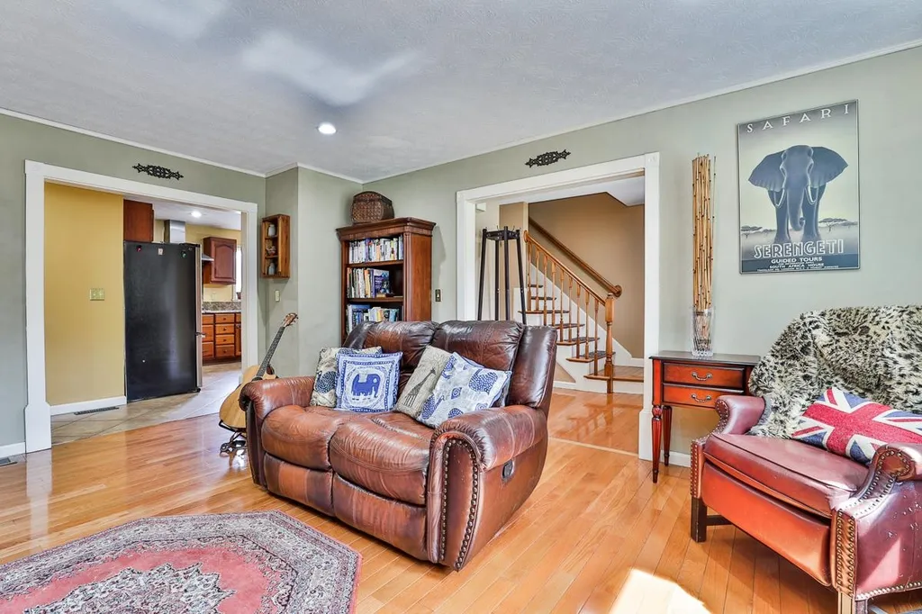 27 Dupaw Gould Road Brookline NH 03033