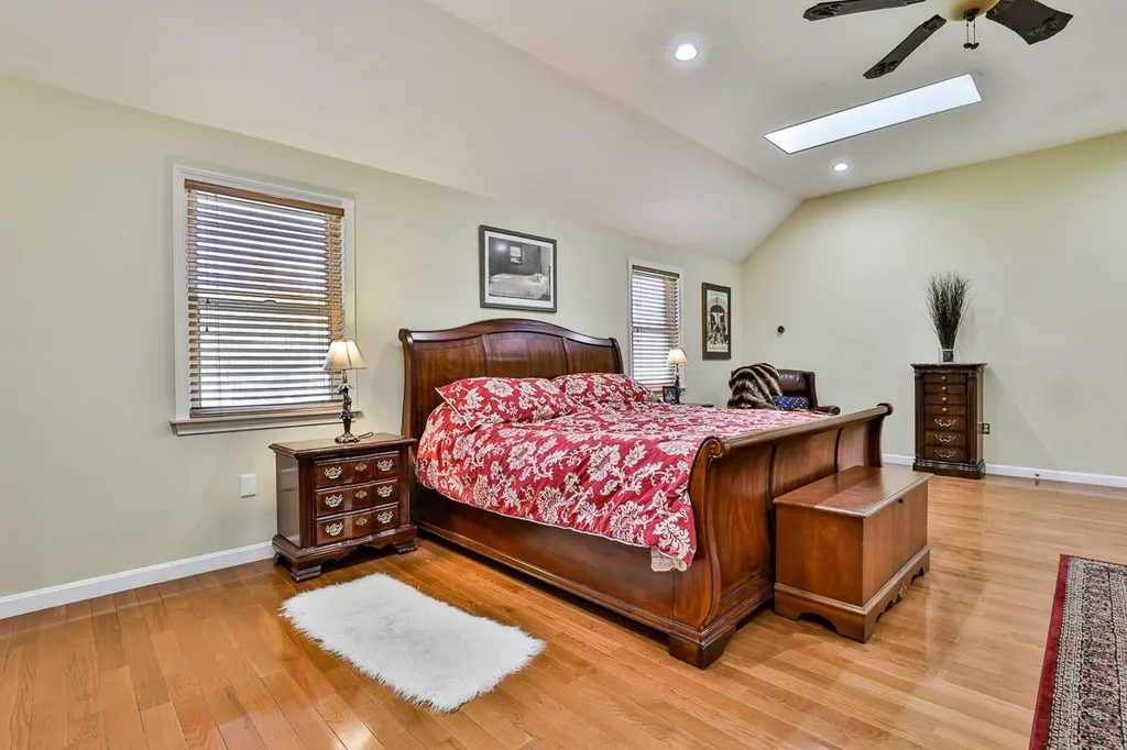 27 Dupaw Gould Road Brookline NH 03033