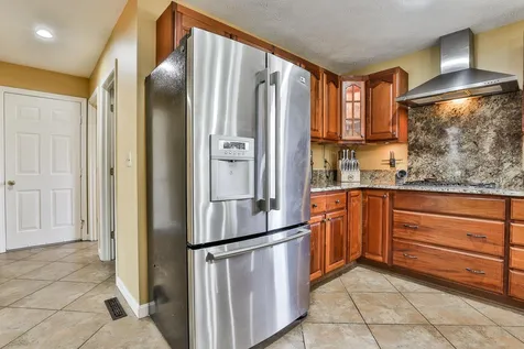 27 Dupaw Gould Road Brookline NH 03033