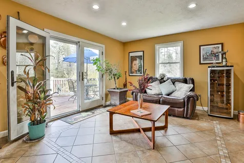 27 Dupaw Gould Road Brookline NH 03033