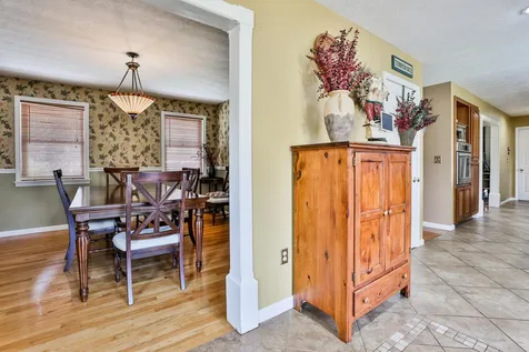 27 Dupaw Gould Road Brookline NH 03033