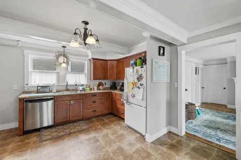 44 S Spring Street Concord NH 03301