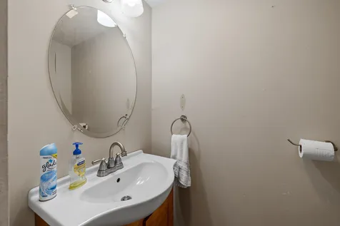 44 S Spring Street Concord NH 03301