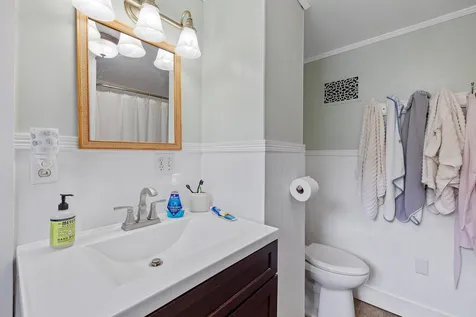 44 S Spring Street Concord NH 03301