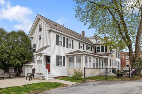 44 S Spring Street Concord NH 03301