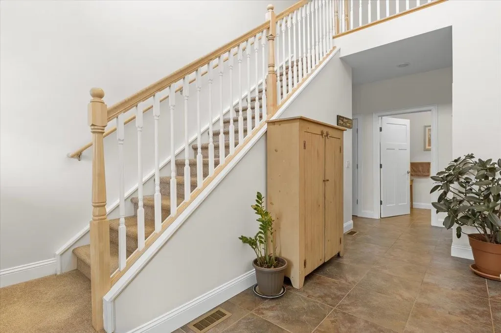 76 Chase Court Essex VT 05452