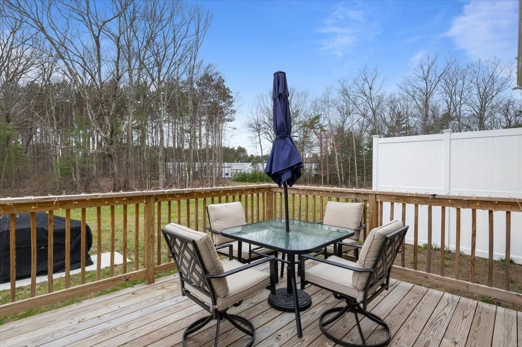 76 Chase Court Essex VT 05452