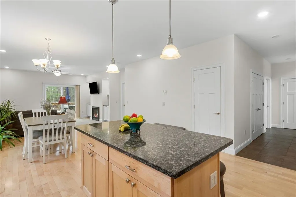76 Chase Court Essex VT 05452