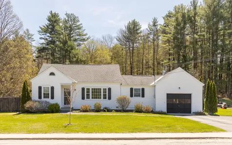 2 Summer Street Swanzey NH 03446
