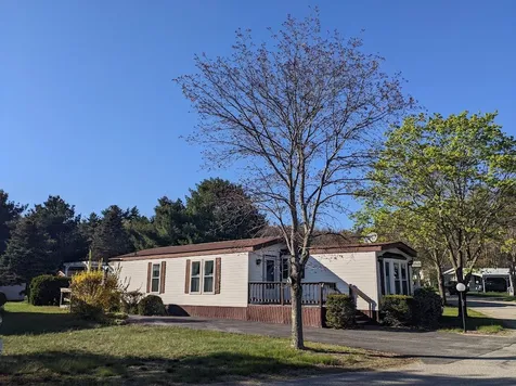 179 Donald Drive Goffstown NH 03045