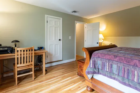 33 Fairway Drive Amherst NH 03031