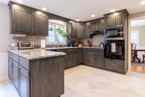 33 Fairway Drive Amherst NH 03031