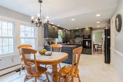 33 Fairway Drive Amherst NH 03031