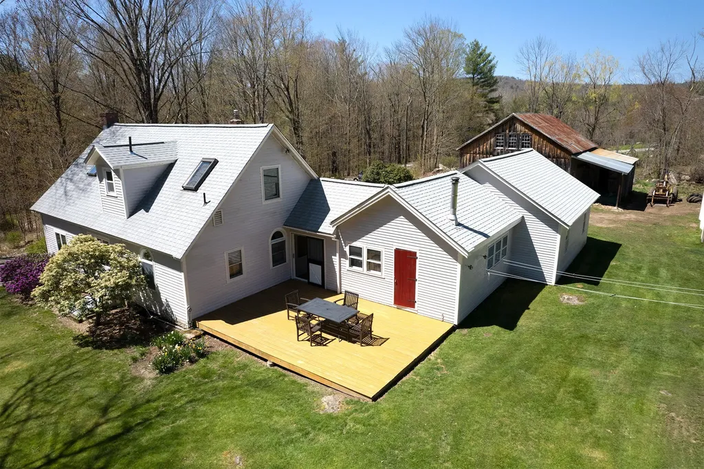33 Bridle Road Antrim, NH Real Estate Property MLS 4908954