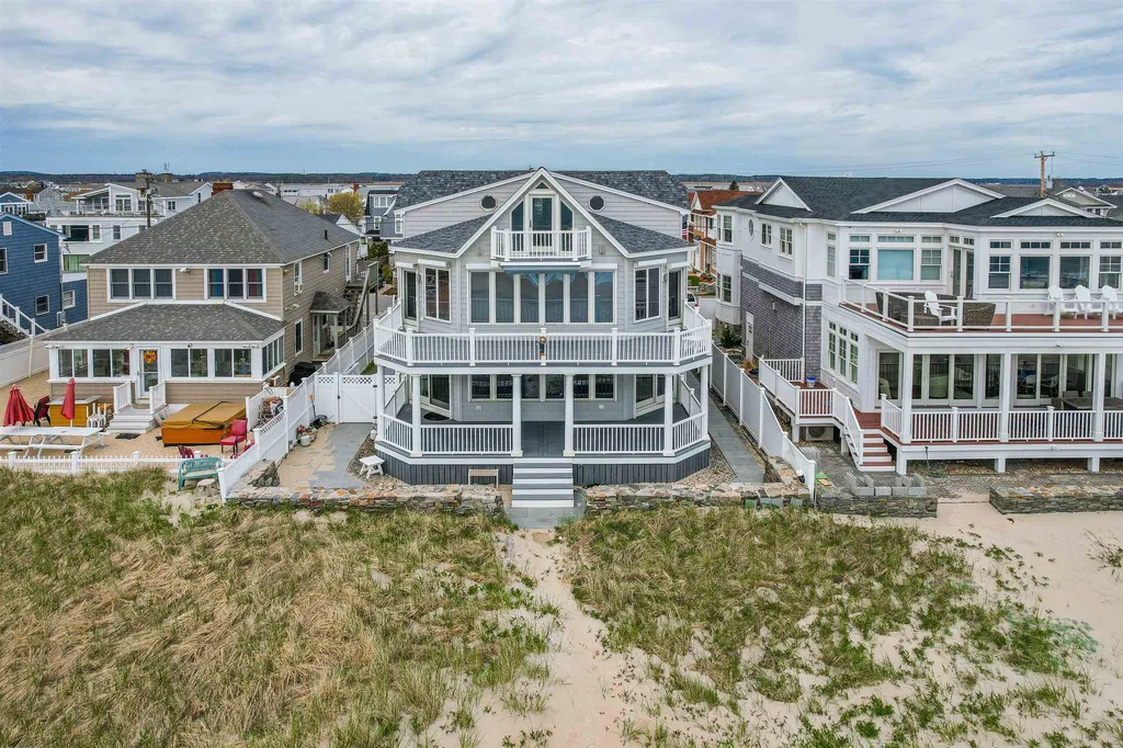 81 Ocean Drive Seabrook NH 03874