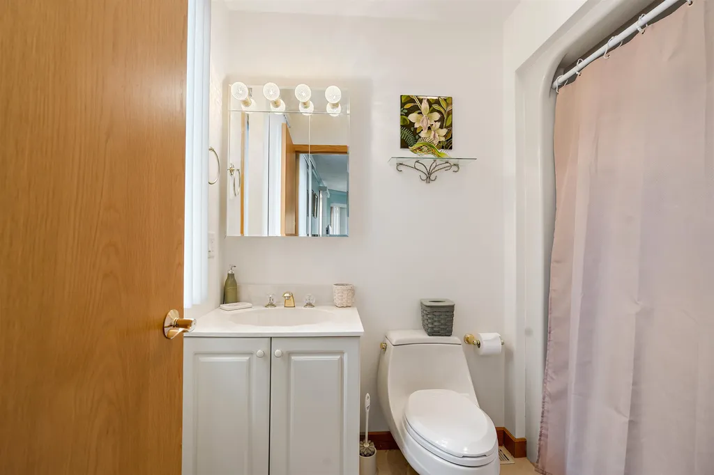 81 Ocean Drive Seabrook NH 03874