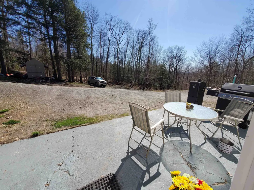 557 Fernwood Farms Road Canaan NH 03741