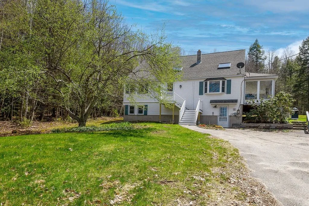 635 Suncook Valley Road Alton NH 03809