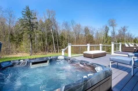 119 Hartford Brook Road Deerfield NH 03037