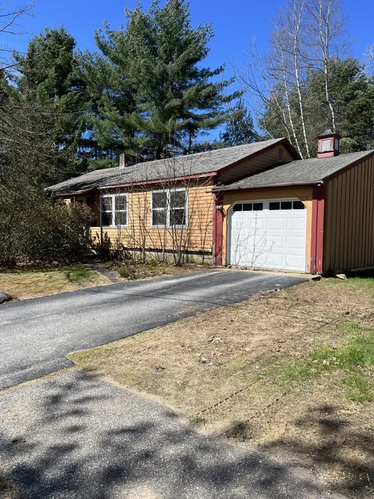 22 Warren Street Keene NH 03431