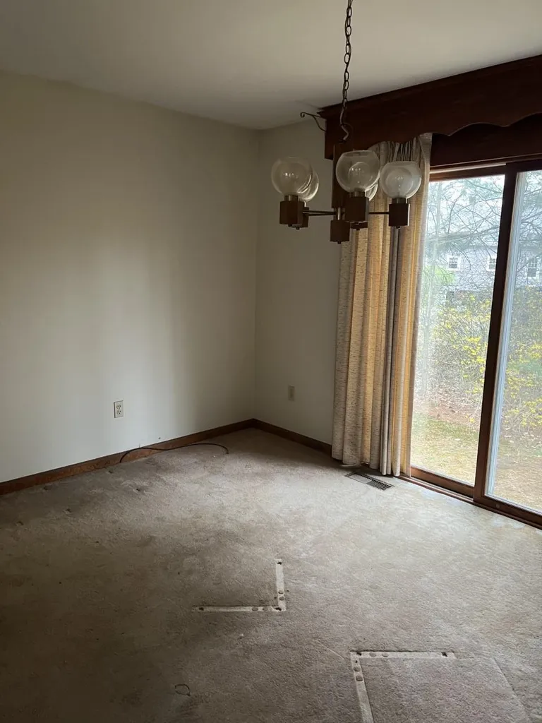 22 Warren Street Keene NH 03431