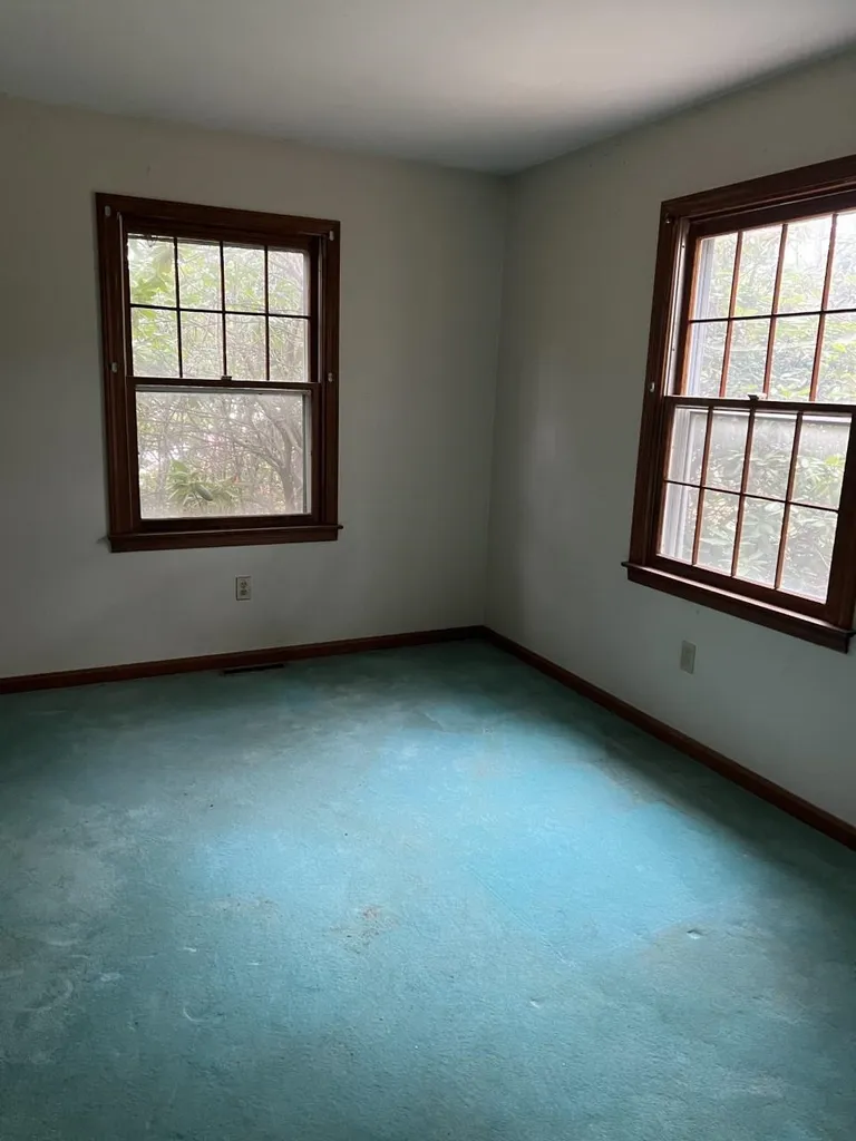 22 Warren Street Keene NH 03431
