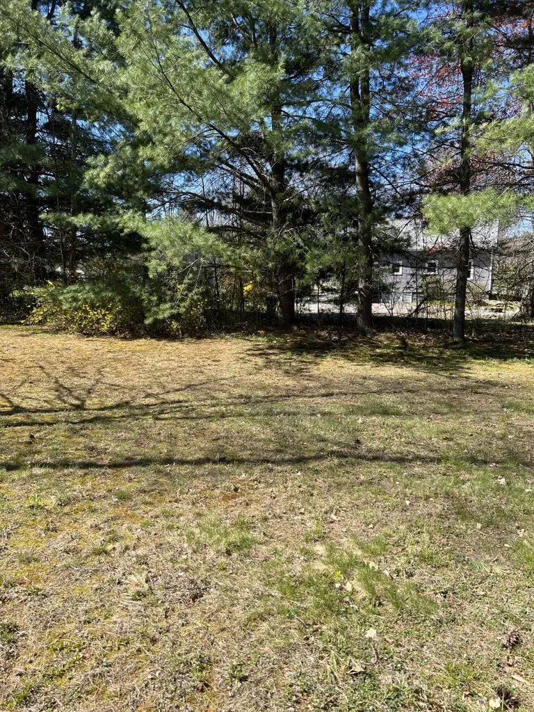 22 Warren Street Keene NH 03431