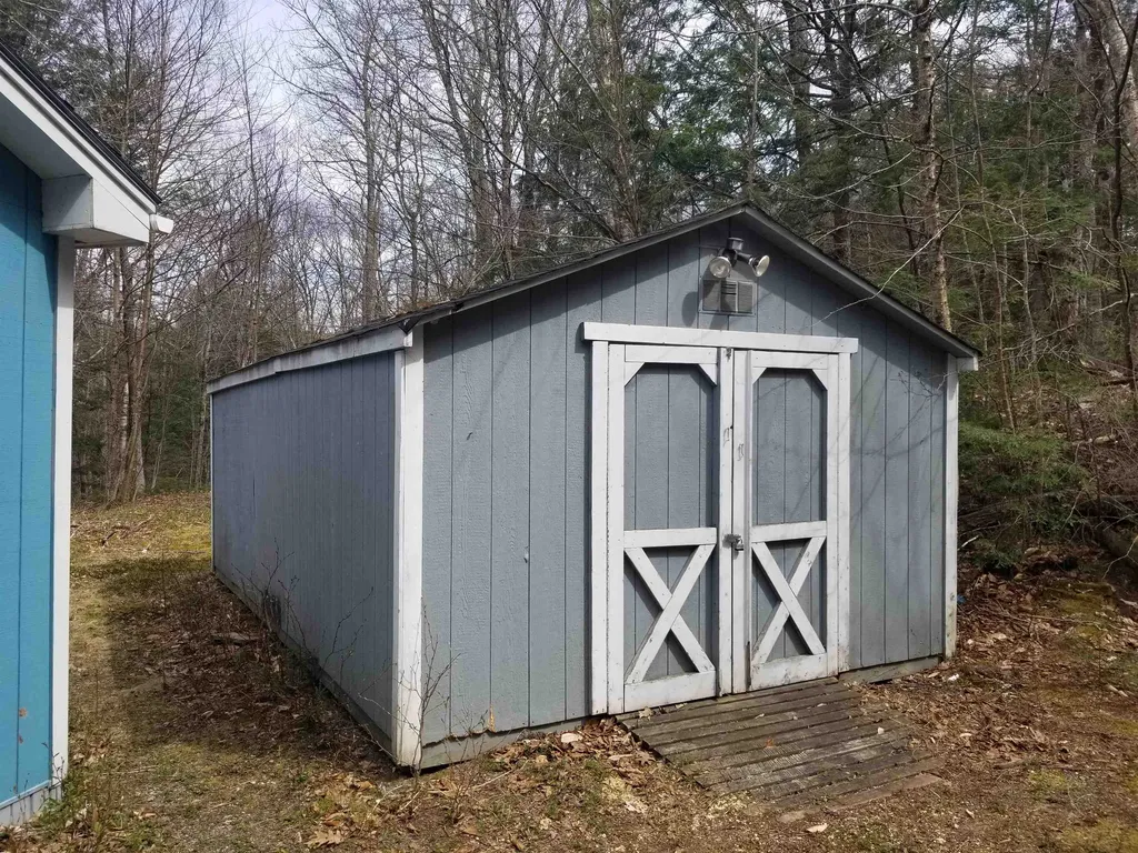 171 Spectacle Pond Road Grafton NH 03240