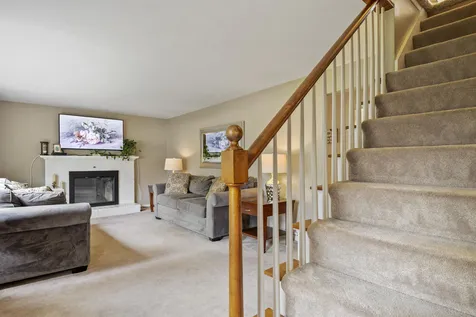 36 Cedar Street Hudson NH 03051
