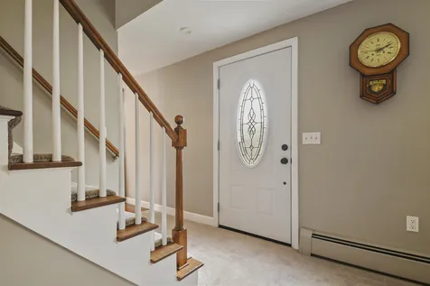 36 Cedar Street Hudson NH 03051
