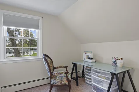 36 Cedar Street Hudson NH 03051