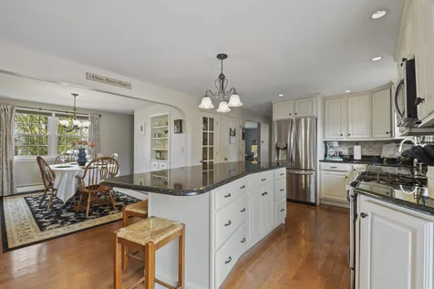 36 Cedar Street Hudson NH 03051