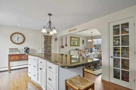 36 Cedar Street Hudson NH 03051