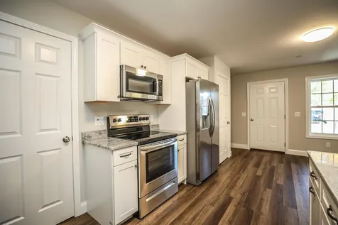 706 Southfield Lane Peterborough NH 03458